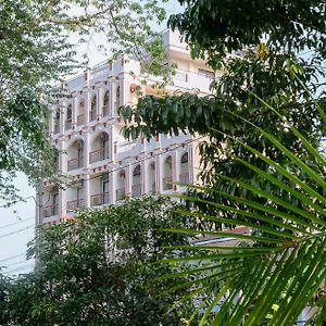 Hotel Raniban Arcade